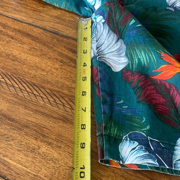 NWT Gap Men’s Floral tropical Hawaiian green flat front chino shorts size 38 - Picture 8 of 15